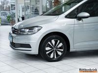 Gebraucht VW Touran Move 150 PS (110 kW) 2024 Silber Van / Kleinbus