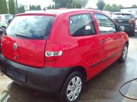 Gebraucht VW Fox Basis 54 PS (39 kW) 2010 Rot Kleinwagen