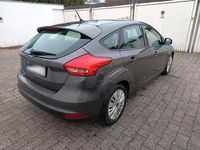 Gebraucht Ford Focus Trend 116 PS (85 kW) 2015 Limousine