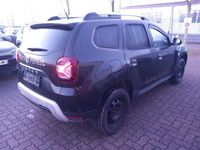 Gebraucht Dacia Duster Prestige 131 PS (96 kW) 2022 Schwarz metallic SUV