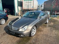 Gebraucht Mercedes CLS350 292 PS (214 kW) 2007 Gold Coupé