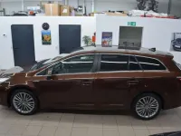 Gebraucht Toyota Avensis Executive 147 PS (108 kW) 2016 Havannabraun mica metallic Kombi