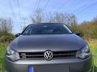 Usado VW Polo 70 HP (51 kW) 2011 Castanho Citadino