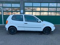 Gebraucht VW Polo 60 PS (44 kW) 1998 Weiß Limousine