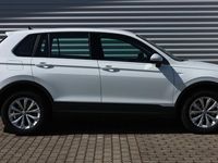 Gebraucht VW Tiguan Trendline 150 PS (110 kW) 2017 Pure white SUV