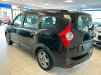 Gebraucht Dacia Lodgy Stepway 131 PS (96 kW) 2021 Schwarz Van / Kleinbus