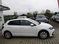 Gebraucht VW Polo Life 95 PS (69 kW) 2023 Weiß Kleinwagen