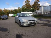 Gebraucht Ford Focus Trend 101 PS (74 kW) 2004 Silber Limousine