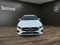 Gebraucht Mercedes A180 116 PS (85 kW) 2025 Unilack polarweiß Limousine