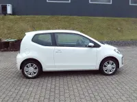 Gebraucht VW up! high up! 60 PS (44 kW) 2018 Weiß Kleinwagen