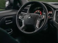 Gebraucht Mitsubishi L200 150 PS (110 kW) 2021 Weiß Abholung