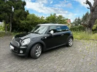 Gebraucht Mini Cooper D 112 PS (82 kW) 2014 Schwarz Kleinwagen