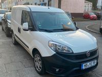 Gebraucht Fiat Doblò 95 PS (69 kW) 2017 Weiß Van / Kleinbus