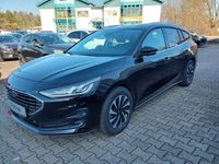 Neu Ford Focus Titanium 155 PS (114 kW) 2026 Schwarz Limousine