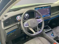 Gebraucht VW Tayron Life 150 PS (110 kW) 2025 Nightshade blue metallic SUV