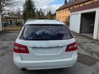 Gebraucht Mercedes E250 Elegance 204 PS (150 kW) 2010 Weiß Kombi