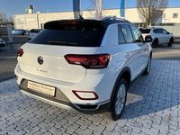 Gebraucht VW T-Roc Style 110 PS (80 kW) 2023 Pure white (weiß) SUV