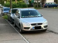 Gebraucht Ford Focus Style 101 PS (74 kW) 2006 Silber Limousine