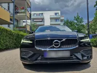 Gebraucht Volvo V60 150 PS (110 kW) 2019 Schwarz Kombi