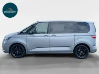 Gebraucht VW Multivan Life 136 PS (100 kW) 2024 Monosilber metallic Van / Kleinbus