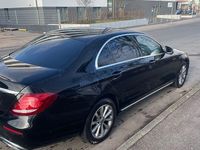 Gebraucht Mercedes E220 Exclusive 194 PS (142 kW) 2016 Schwarz Limousine
