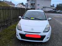 Gebraucht Renault Clio II 75 PS (55 kW) 2009 Weiß Kleinwagen