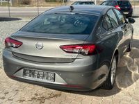 Gebraucht Opel Insignia Sport 136 PS (100 kW) 2018 Grau Limousine