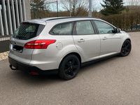 Usata Ford Focus 125 CV (91 kW) 2017 Argento Station wagon