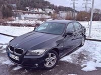Gebraucht BMW 318 143 PS (105 kW) 2008 Schwarz Limousine