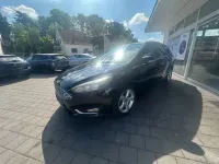 Gebraucht Ford Focus Titanium 120 PS (88 kW) 2017 Schwarz Limousine