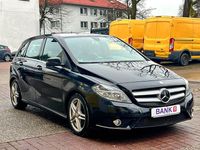 Gebraucht Mercedes B180 109 PS (80 kW) 2014 Schwarz Van / Kleinbus