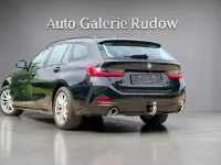 Gebraucht BMW 318 Shadowline 156 PS (114 kW) 2023 Schwarz Kombi