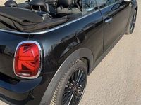 Gebraucht Mini Cooper 136 PS (100 kW) 2019 Schwarz Kleinwagen