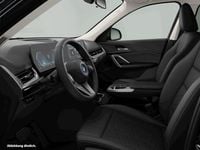 Neu BMW iX1 xLine 230 kW (313 PS) 2026 Grün SUV