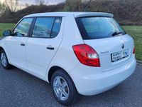 Gebraucht Skoda Fabia Cool Edition 60 PS (44 kW) 2014 Candyweiß Limousine