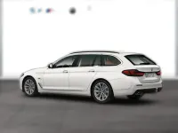 Gebraucht BMW 530 Efficient Dynamics 292 PS (214 kW) 2024 Weiß metallic Kombi