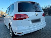 Gebraucht VW Sharan 140 PS (102 kW) 2011 Weiß Van / Kleinbus
