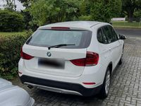 Gebraucht BMW X1 150 PS (110 kW) 2012 Weiß SUV