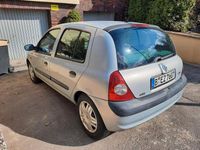 Gebraucht Renault Clio II Dynamique 75 PS (55 kW) 2002 Silber Limousine