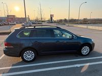 Gebraucht VW Golf VI 105 PS (77 kW) 2010 Blau Kleinwagen