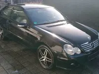 Gebraucht Mercedes C180 143 PS (105 kW) 2007 Schwarz Coupé