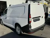 Second-hand VW Caddy 102 CP (75 kW) 2022 Alb Monovolum