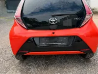 Gebraucht Toyota Aygo 70 PS (51 kW) 2014 Orange Kleinwagen