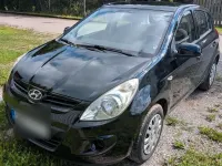 Gebraucht Hyundai i20 75 PS (55 kW) 2011 Schwarz Kleinwagen