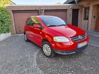 Gebraucht VW Fox Refresh 54 PS (39 kW) 2009 Rot Kleinwagen