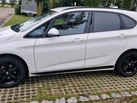 Gebraucht BMW 216 Advantage 116 PS (85 kW) 2016 Weiß Kombi