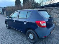 Gebraucht Dacia Sandero 75 PS (55 kW) 2014 Blau Limousine
