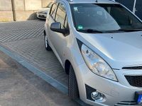 Gebraucht Chevrolet Spark 65 PS (47 kW) 2011 Silber Kleinwagen