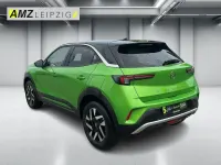 Gebraucht Opel Mokka Elegance 136 PS (100 kW) 2023 Matcha green/ikone gruen SUV