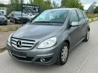 Gebraucht Mercedes B160 95 PS (69 kW) 2010 Silber Kleinwagen